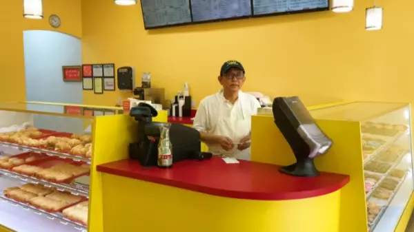 沒客人上門!辛苦創業賣甜甜圈的老爸超難過!兒子卻用「一招狂吸70萬人上門」秒變打卡聖地!