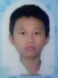 闖反車道撞巴士 4華裔青少年當場送命