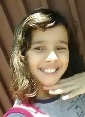 女童被邪教父母活活餓死 生前日記求把8歲弟救出