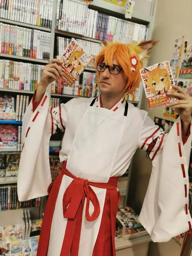 瑞士宅男稱失業一年後找到新工作?新辦公室被他改成阿宅的理想鄉