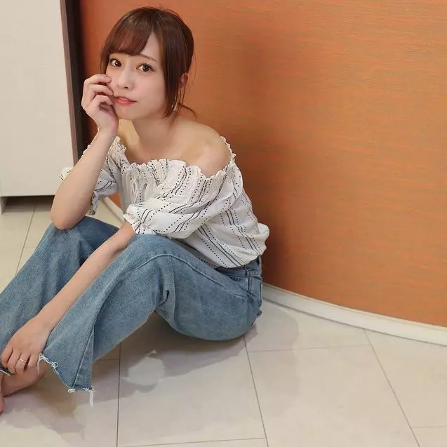 來賞櫻花地方媽媽長相超H!節目採訪「短髮+激美顏值」秒淪陷❤