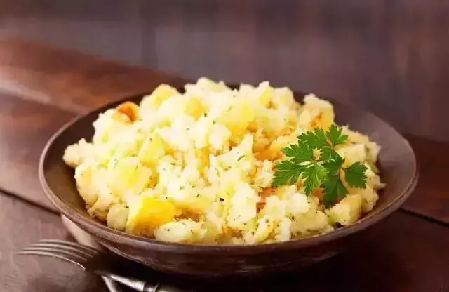 簡單零失敗!25道無油煙微波爐菜譜來了