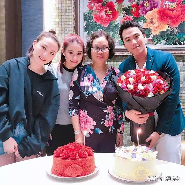 港媒曝三房長女新戀情,男方年約50歲,在三太公司上班!