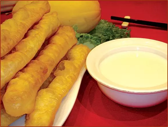 早餐經常吃油條,會有哪些風險?如何健康吃油條?營養師告你答案