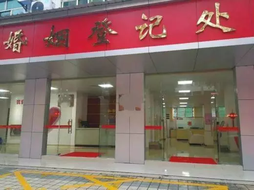 兒媳,你月薪一萬咋了?你炒個菜還要人幫忙,俺兒子娶你幹什麼?