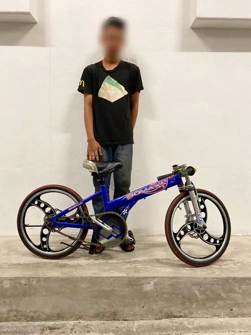 夜間放任孩子飆蚊型腳車 6父母遭警對付了 !