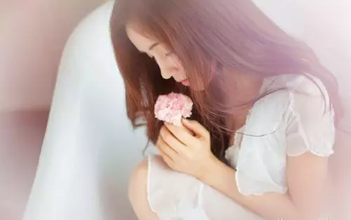婆婆生病我把她接來我家,鄰居說一句戲言,我的婚姻結束