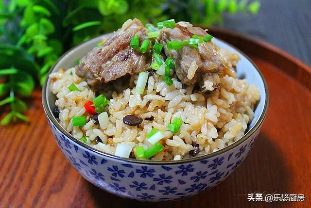 16道懶人燜飯,飯菜一鍋出,簡單幾步就吃上,下班到家做正適合
