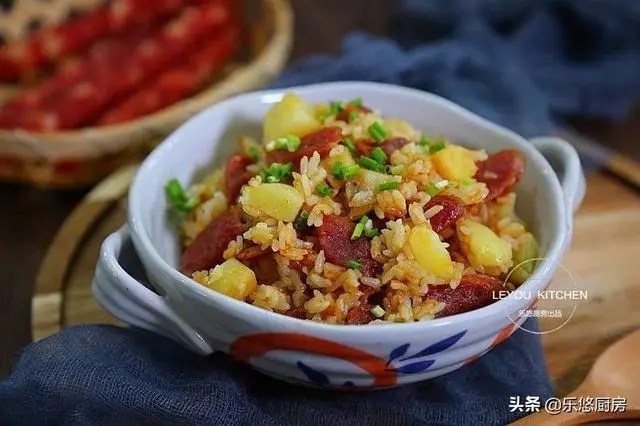 16道懶人燜飯,飯菜一鍋出,簡單幾步就吃上,下班到家做正適合