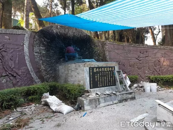 霧社事件89周年紀念日!莫那魯道託夢「住得很不舒服」師傅立刻「挖開烈士墓」愣住:太誇張了!