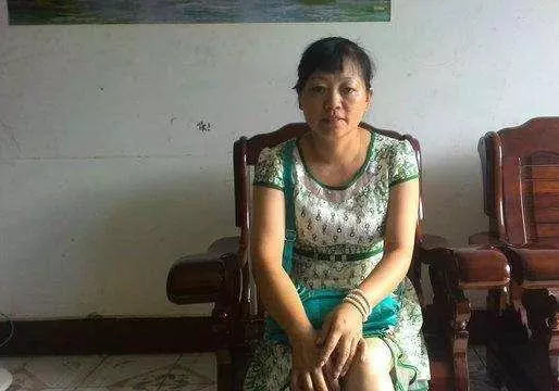 媽生病我轉3000,請假回家,聽到孩子笑聲推門進屋,我冷笑走人