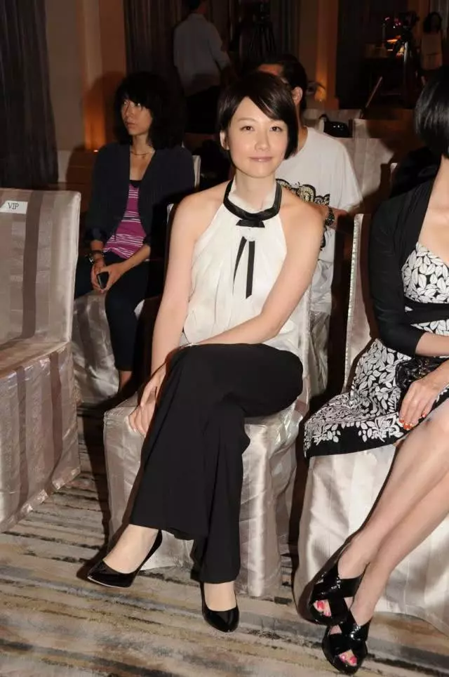陳冠希前女友楊永晴結婚了,她是白富美曾陪伴陳冠希走過人生低谷!