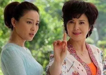 俺二胎生下女兒,聽到婆婆和小姑子的對話,俺抱起孩子就回娘家