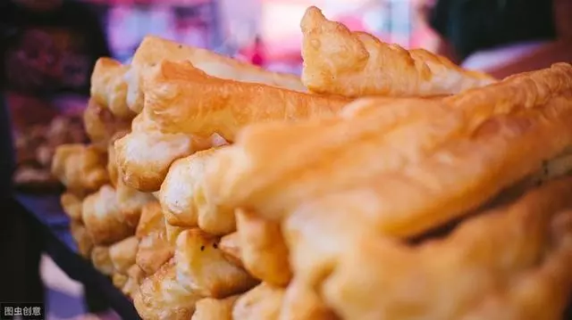 怕老年痴呆?吃飯儘量避免這些食物!快給家人看看