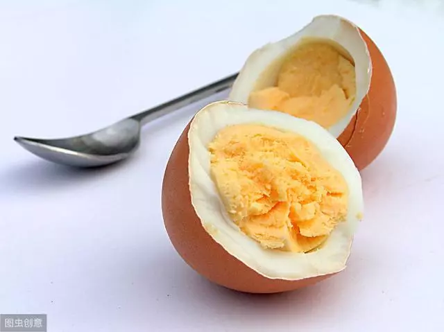怕老年痴呆?吃飯儘量避免這些食物!快給家人看看