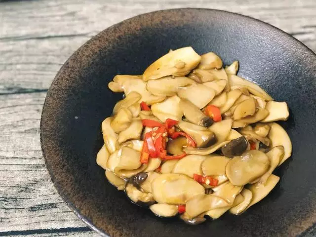 秋天的菌菇最養人!這幾種菇一定要吃~附美味素食譜