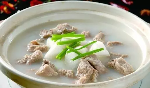 14道懶人簡版骨頭湯,口味咸鮮,老人小孩的補鈣神器