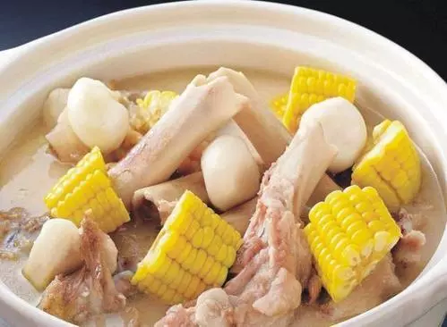 14道懶人簡版骨頭湯,口味咸鮮,老人小孩的補鈣神器