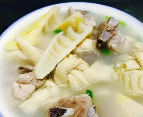 14道懶人簡版骨頭湯,口味咸鮮,老人小孩的補鈣神器