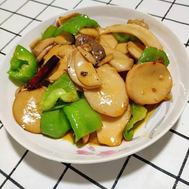 杏鮑菇的12種家常做法,不放肉更好吃,這樣做特別下飯,美味可口