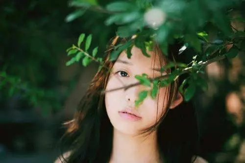 「我那個囂張跋扈的前兒媳,跟我兒離婚後,至今孤身一人」