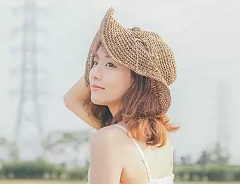 「我那個囂張跋扈的前兒媳,跟我兒離婚後,至今孤身一人」