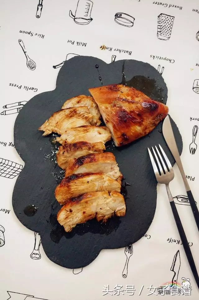 15種最好吃的雞胸肉「減脂餐」做法!想瘦身變Fit 就跟著吃!