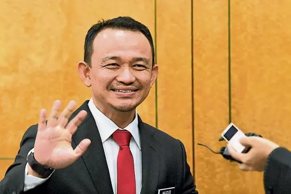 網傳101國會議員名單 挺安華到敦馬 就連馬哈迪的愛將也上榜 !