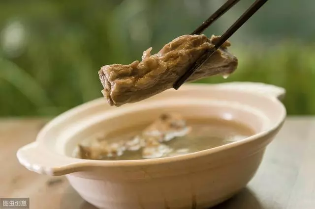 冬天喝什麼湯最養生?這5款湯暖暖的冬天喝正好