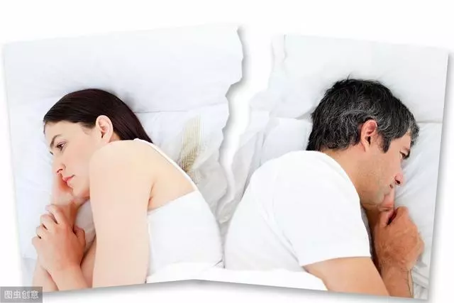 半夜孩子哭鬧,丈夫卻不管不顧:嫁給一個甩手掌柜,是多麼可悲?
