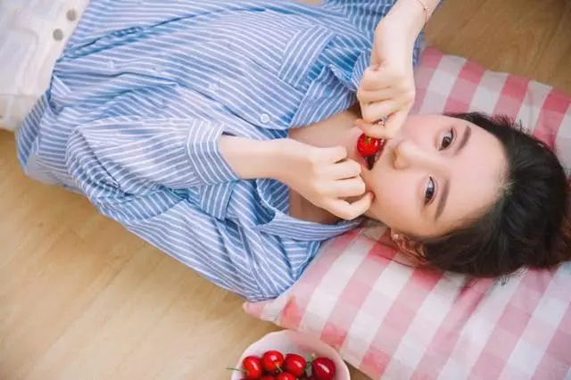 「姐,姐夫16萬彩禮啥時給?我等著買房」「都怨你,我們分了」