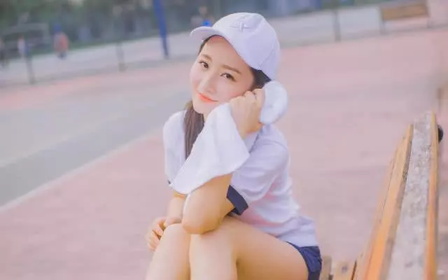 「婆婆,坐月子時你好吃好喝伺候我,現你病了,我會好好照顧你」