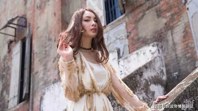 男友月薪5萬,工資不夠女友零花,女友「我花你點錢很正常」 !