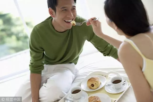 「等你有錢了,再來提親吧」「對不起阿姨,我不娶了,高攀不起」