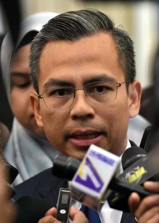 傳向首相逼宮 覲見國家元首·安華這次發火回應了 !
