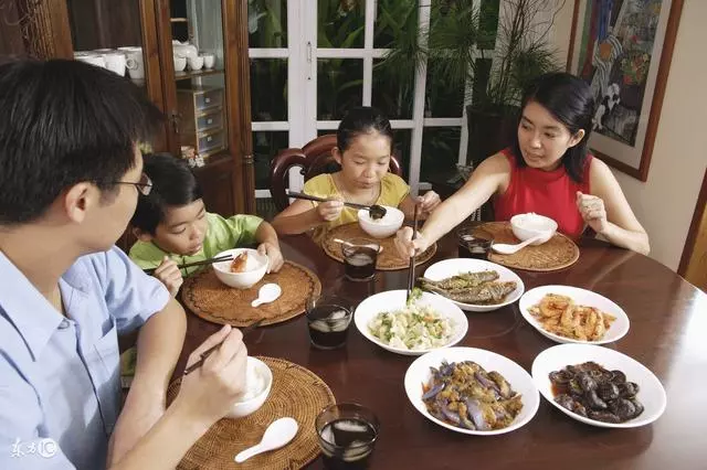娘家拆遷給我一套房,卻沒想到婆婆竟然要留給小姑子做陪嫁!