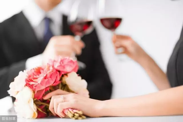 小舅子結婚丈母娘以死相逼要我出錢,我無奈和老婆提離婚