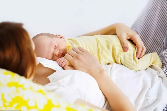 老家拆遷,婆婆把拆遷款全給了小叔子,十年後她跟我這樣說