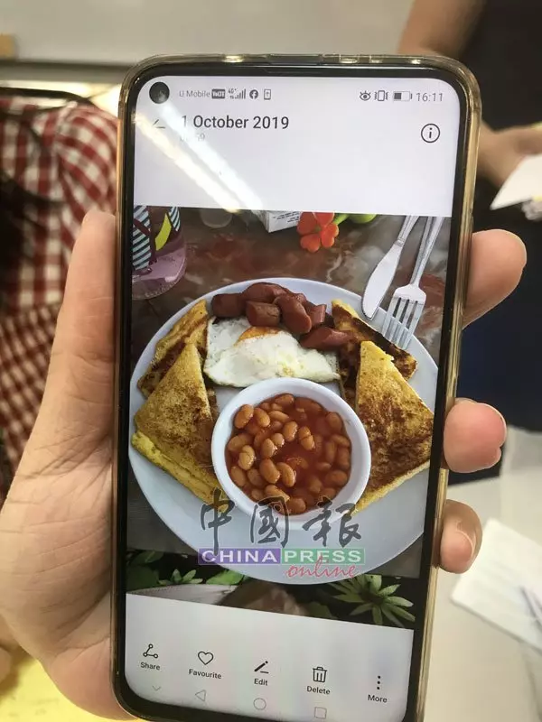 瓦煲伊面當月子餐 產婦控訴陪月中心待遇差 | 中國報 China Press