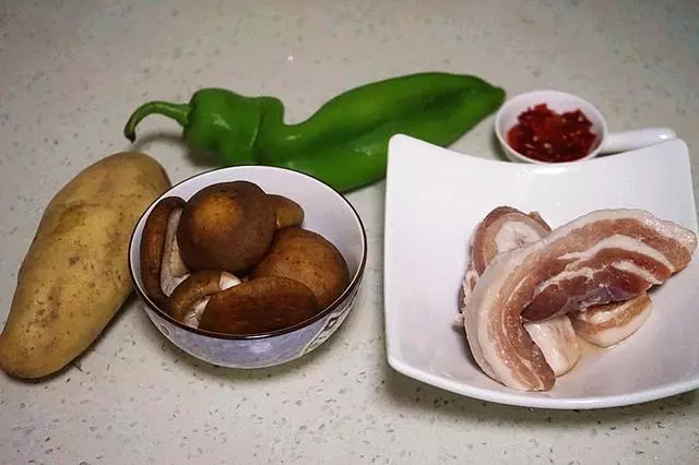 五道香菇食譜,一周下來吃法不重樣,省錢過百元,家人還吃的香