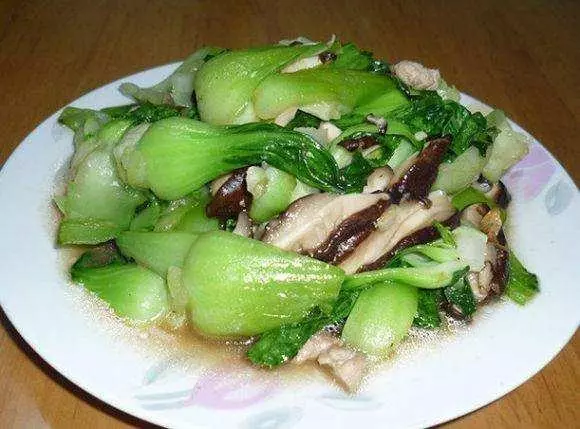 秋冬吃蘑菇養顏,補充營養,分享10種蘑菇做法,溫暖整個家