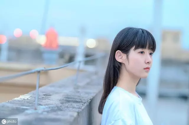 「兒媳,你生了兩個女兒,將來沒負擔,把房子讓給弟媳」「好」